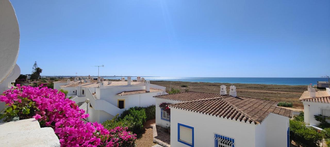 The Swallow'S Rest Beach House - Meia Praia Lagos Esterno foto